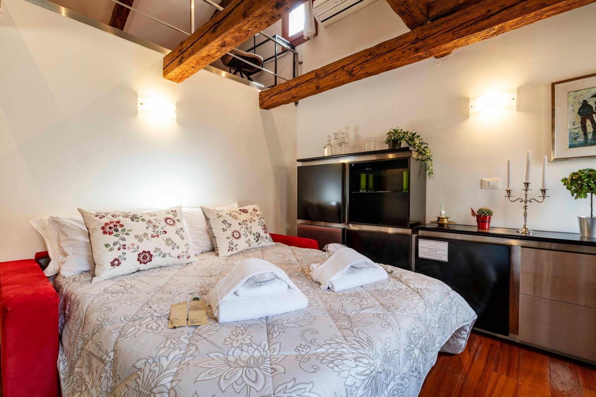 Glass House - Loft 2 Minutes To Rialto Bridge & View Venedig Exterior foto